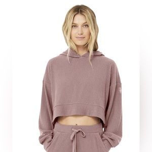 Alo Yoga Muse Hoodie in Woodrose